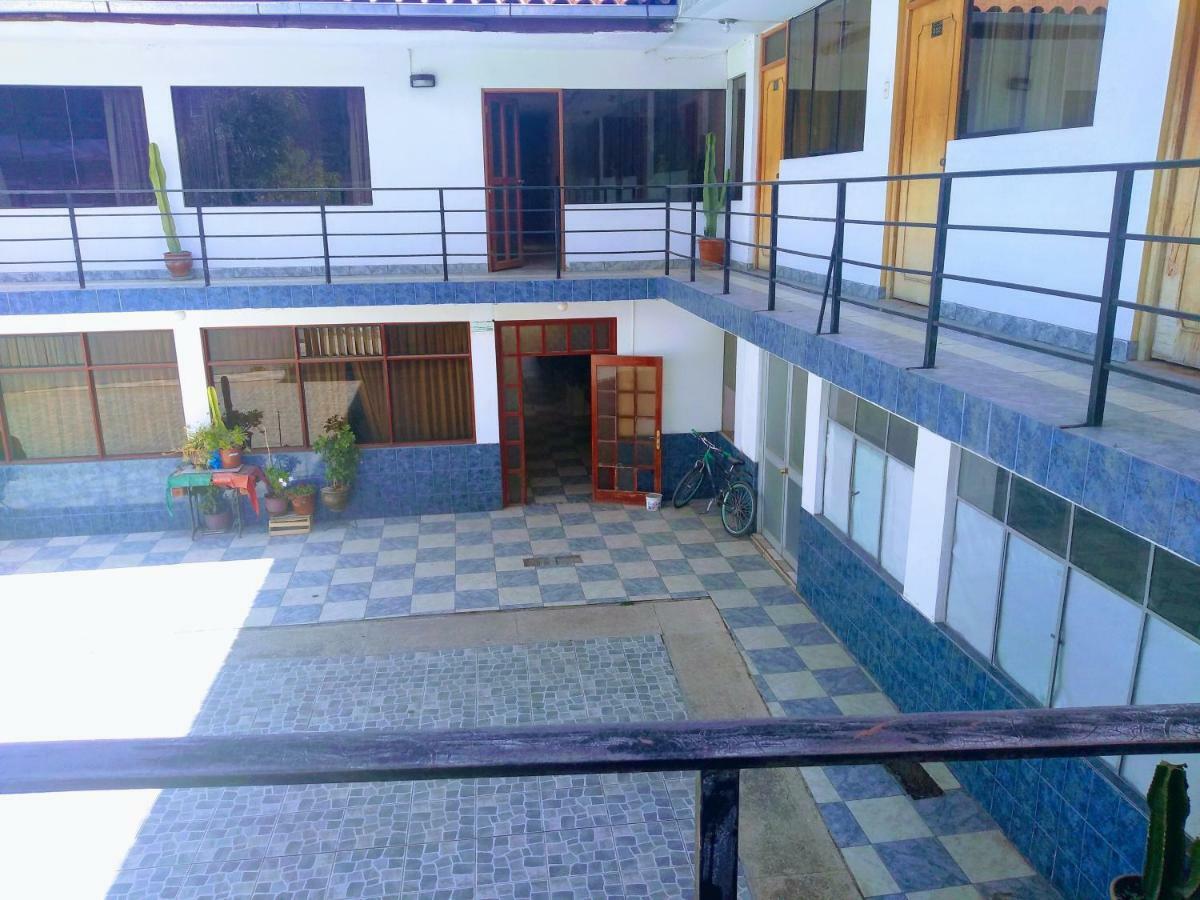 Casa Blanca Hospedaje Huamancaca Ngoại thất bức ảnh