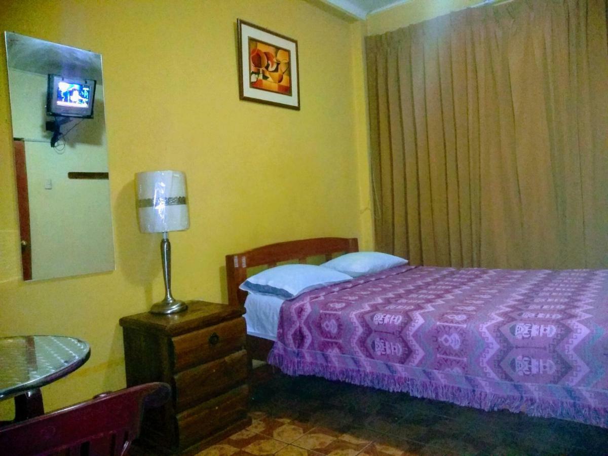 Casa Blanca Hospedaje Huamancaca Ngoại thất bức ảnh