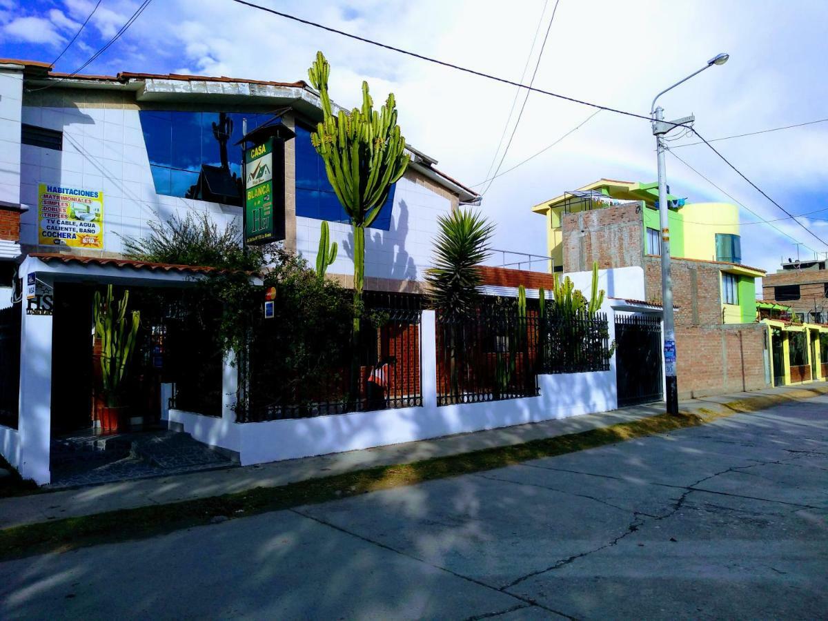 Casa Blanca Hospedaje Huamancaca Ngoại thất bức ảnh