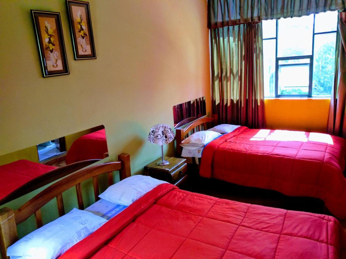 Casa Blanca Hospedaje Huamancaca Ngoại thất bức ảnh