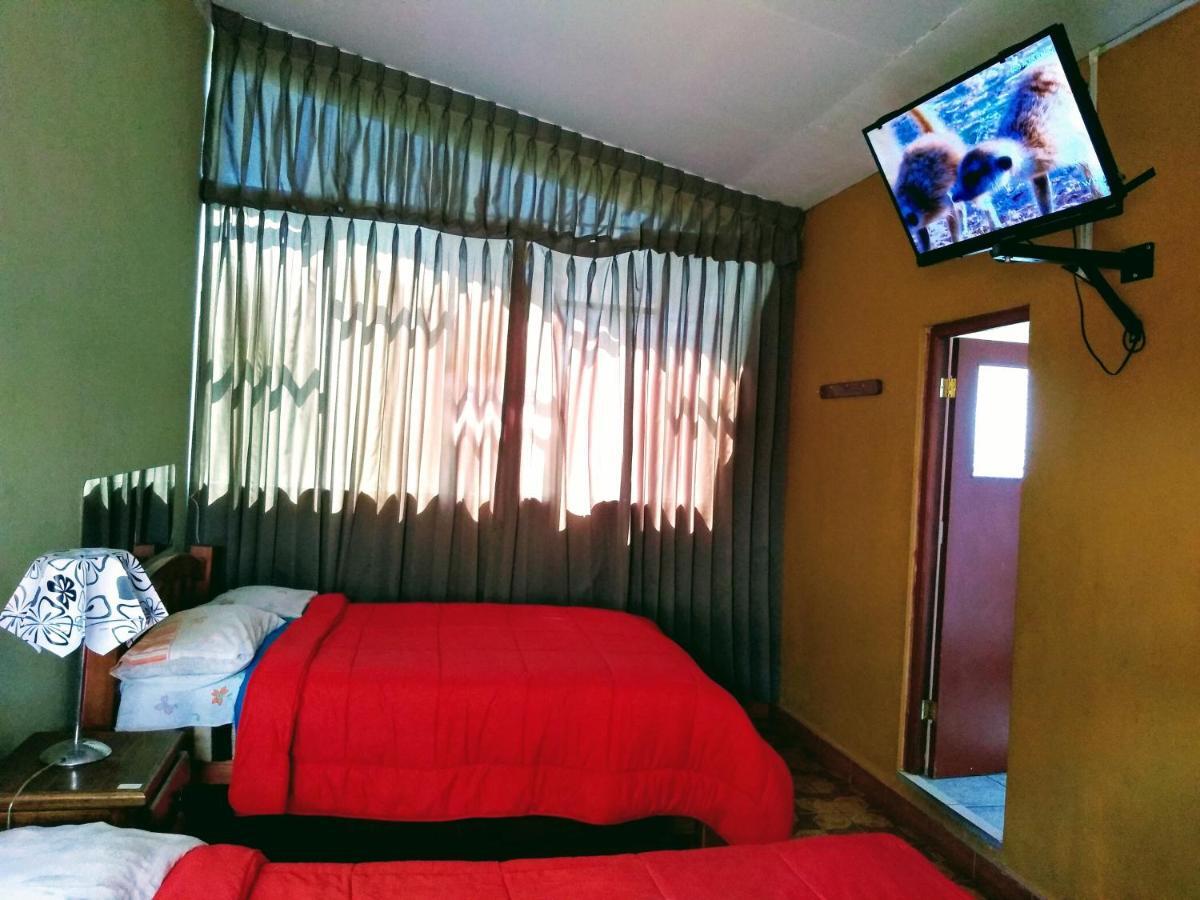 Casa Blanca Hospedaje Huamancaca Ngoại thất bức ảnh
