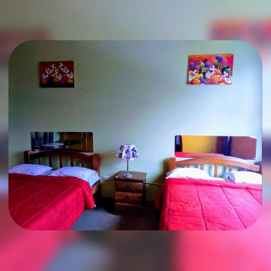 Casa Blanca Hospedaje Huamancaca Ngoại thất bức ảnh